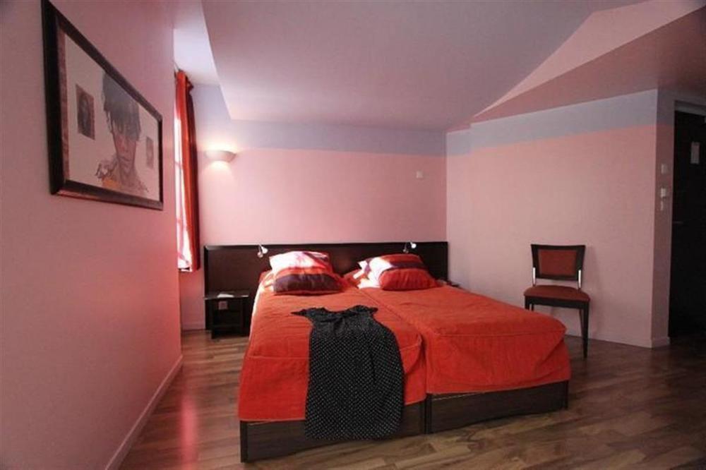 Logis Hotels Le Saint Georges Vendome Exterior photo