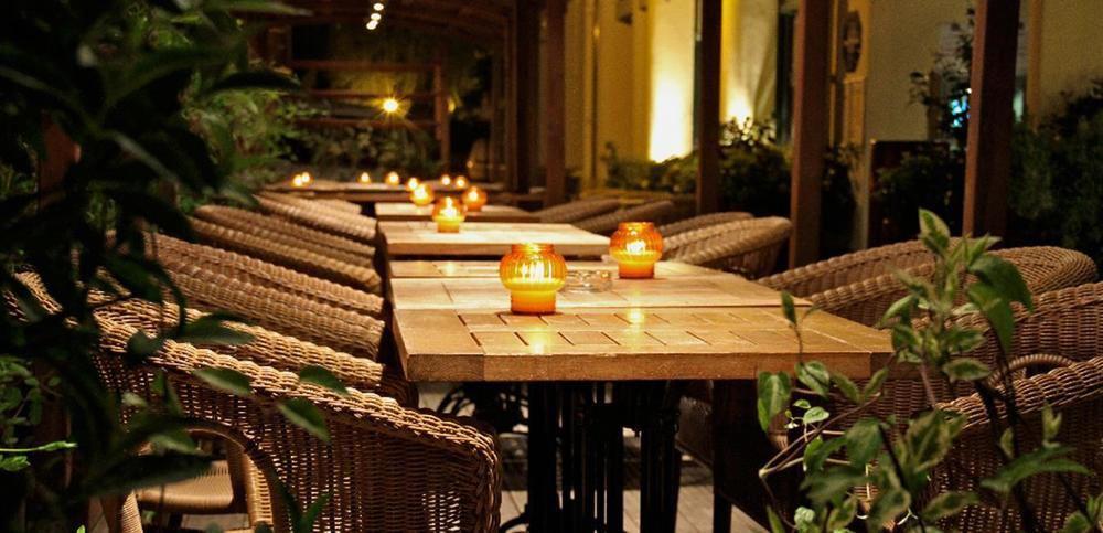 Logis Hotels Le Saint Georges Vendome Exterior photo