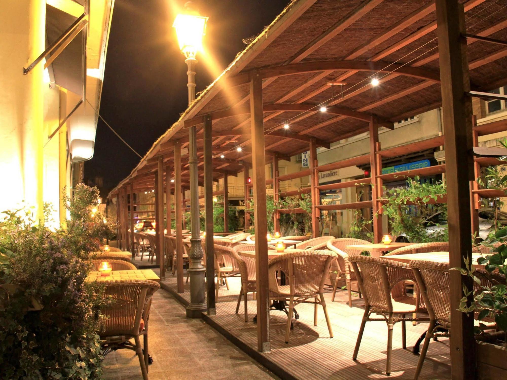Logis Hotels Le Saint Georges Vendome Exterior photo