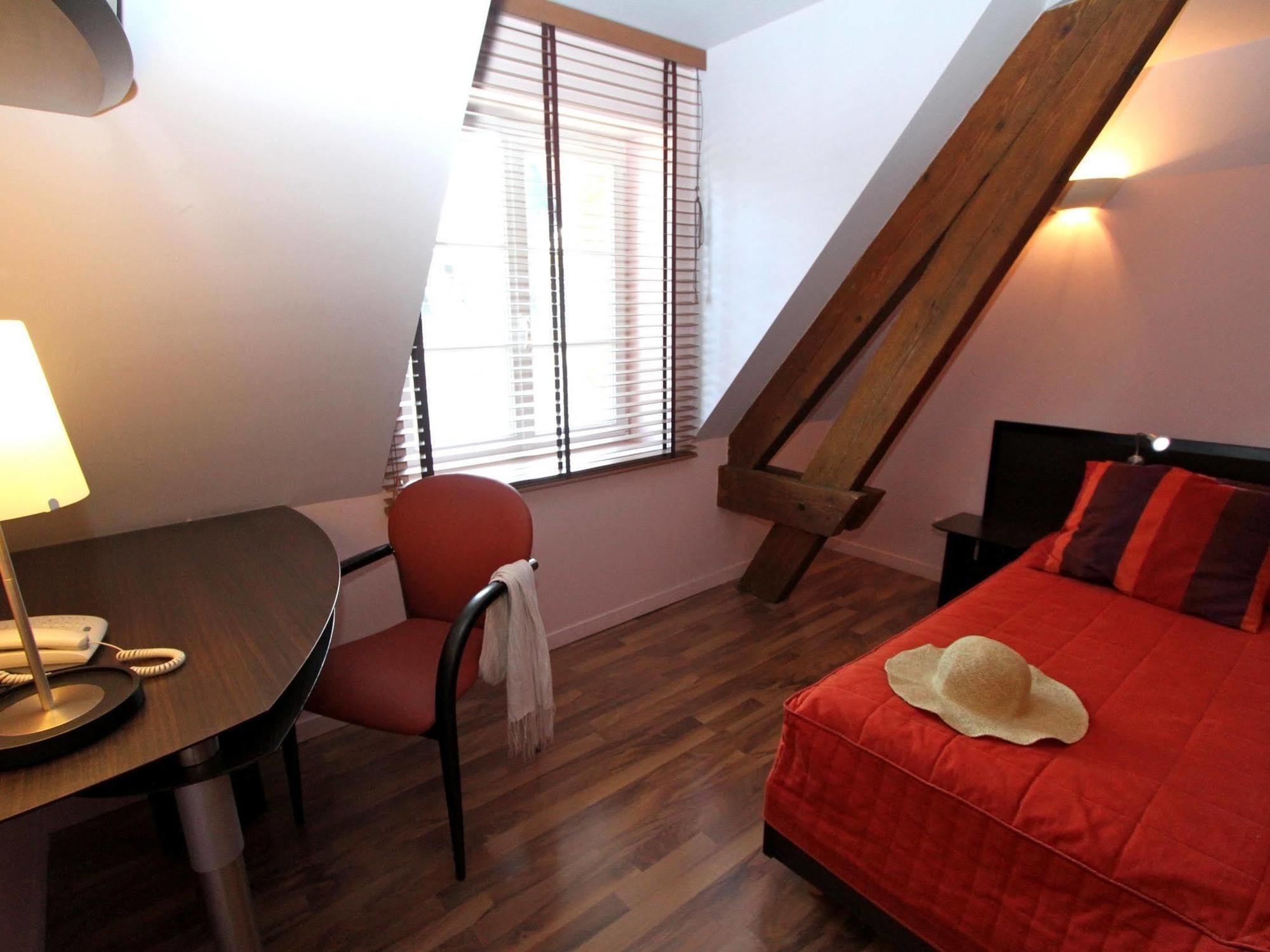 Logis Hotels Le Saint Georges Vendome Exterior photo